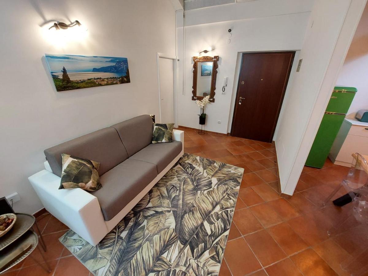 Bastione Apartment Riva del Garda Exteriör bild